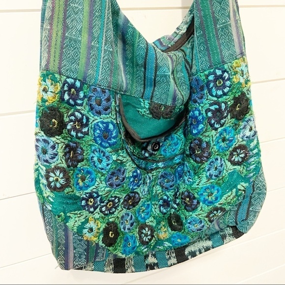 No Brand | Bobo Style Crossbody Green Embroidered Bag - Picture 3 of 16